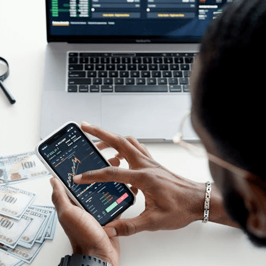 Mocný Portalis - Tým odborníků na kryptoměny